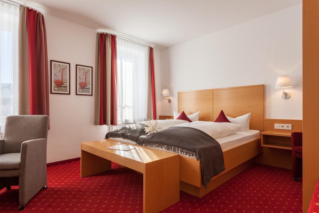 Hotel Waldhorn Kempten Luaran gambar