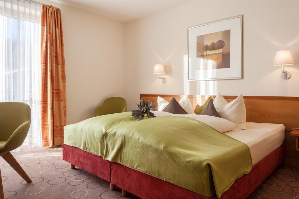Hotel Waldhorn Kempten Luaran gambar